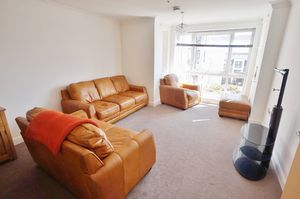 Lounge- click for photo gallery